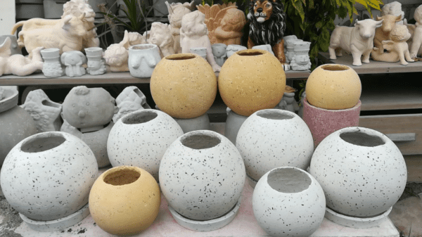 Diseño y fabricación de módulos para plantas (portamaceteros, soportes y macetas) - Imagen 2